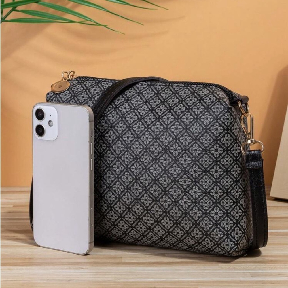 ⚠️Clearance Cute Black Crossbody Shoulder Bag - Picture 3 of 4